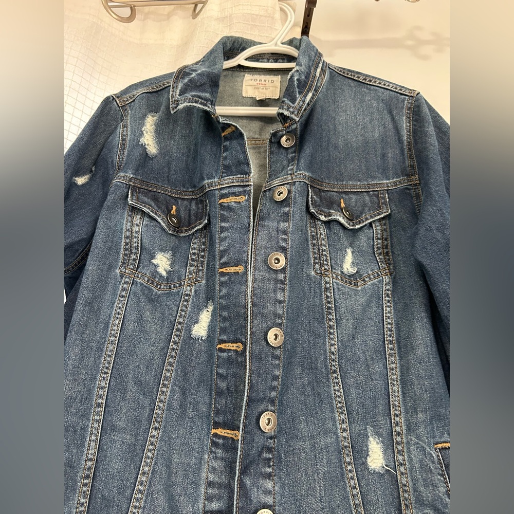 Torrid Distressed Denim Jacket - Picture 4 of 8